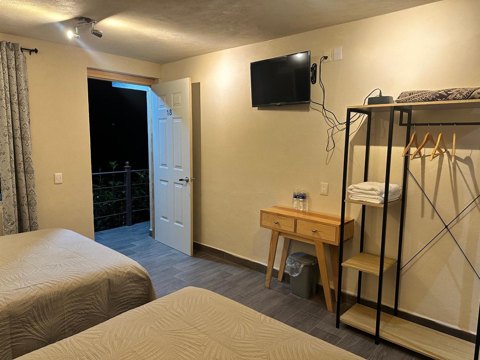 Hotel San Carlos Valle de Bravo Ngoại thất bức ảnh